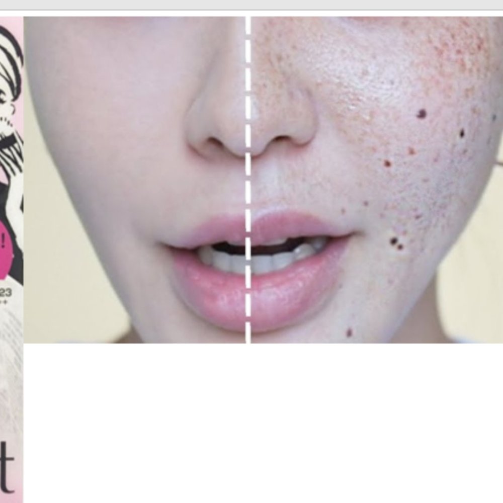 COPY - BNWT (ranking No.1, cosmetic award)  clearlast face powder.